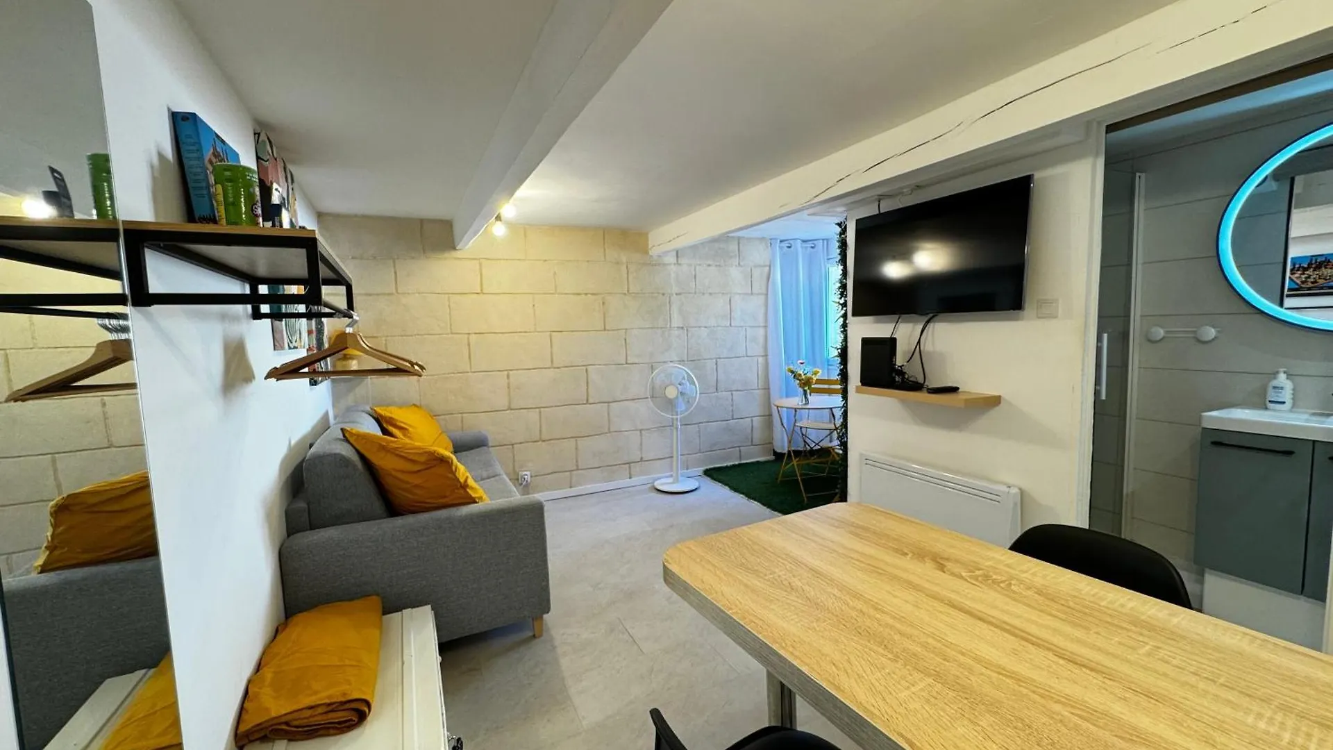 Cosy Green - Wifi Hd - Netflix - Centre Historique Avignon Apartment